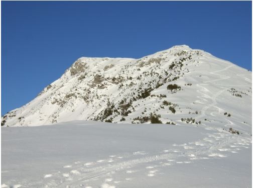 Nach der Abfahrt folgt erneuter Anstieg zum Benzegg