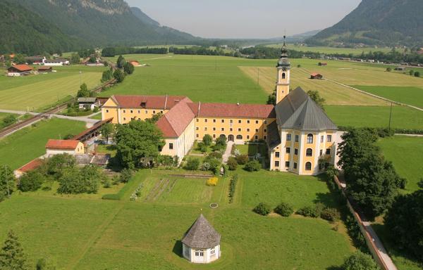 Kloster Reisach bei Niederaudorf