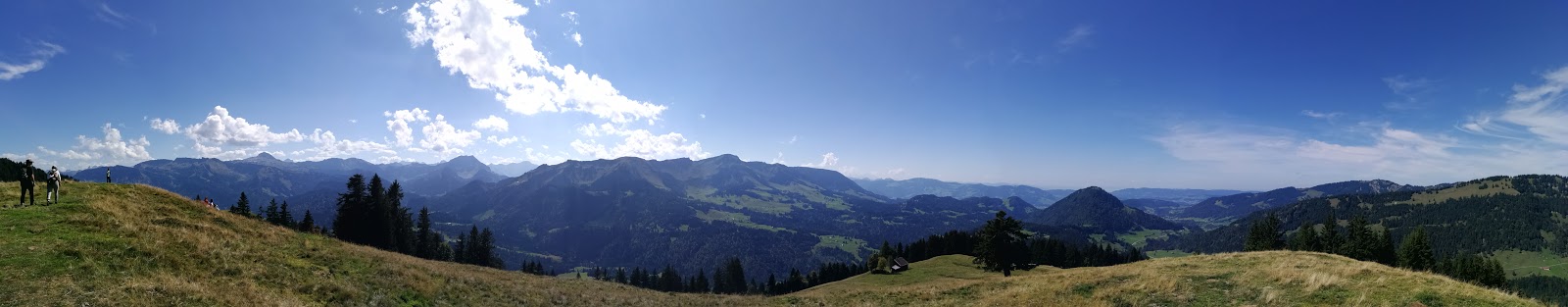 Panorama vom Hohen Ifen über Süd - West bis Hochhäderich