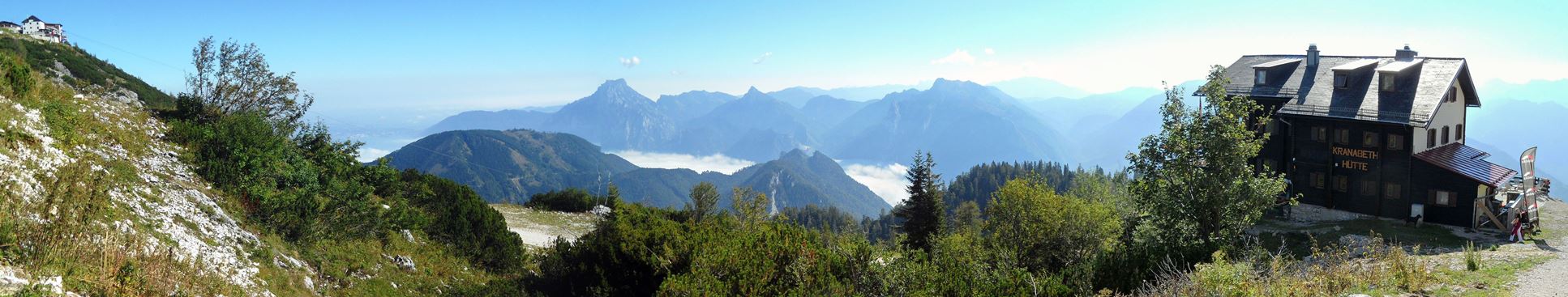 Panorama auf dem Feuerkogelplateau von der Bergstation bis zur Kranabeth Hütte