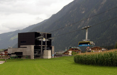 An der Talstation der Ahornbahn.