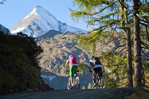 Landschaftlich einzigartige Uphill-Strecke vom Zentrum Kapruns bis zum Alpincenter