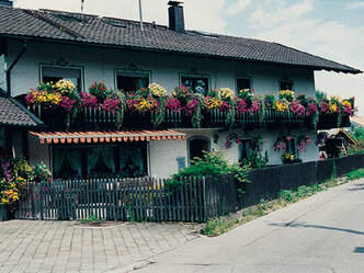 Hausansicht Chiemsee-Fischerei Steinbeißer-Reiter