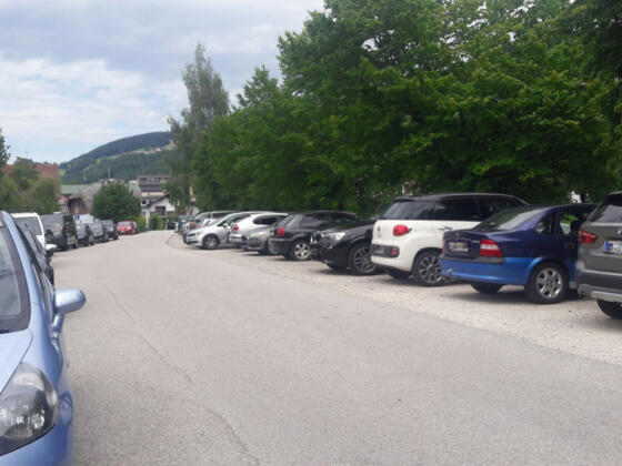 Parkplatz M. Guggenbichler Straße