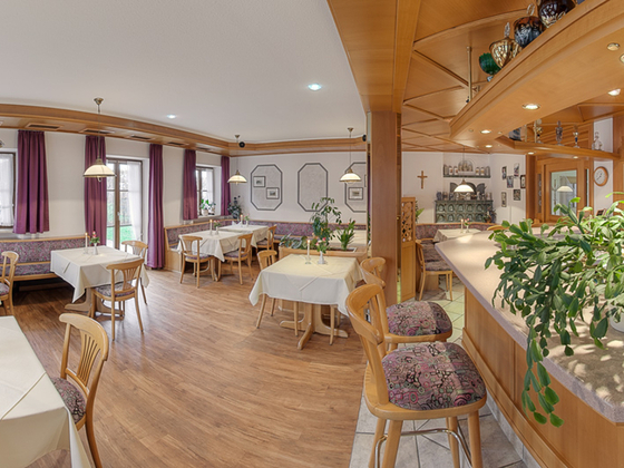 Autenthalts- und Speiseraum