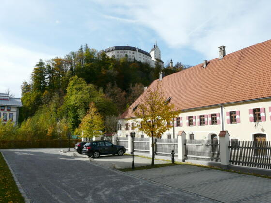 Parkplatz vor dem Haus