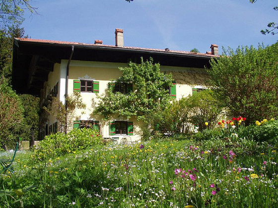 Hausbild Seitenansicht