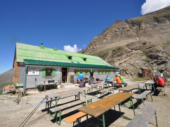 Das Heinrich Schwaiger Haus (2802m) DAV Sektion Muenchen