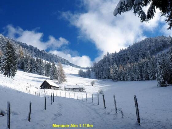 Menaueralm 1.115m mit Menauersattel 1380m