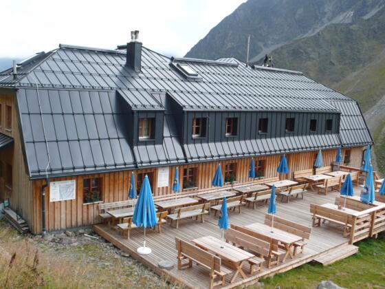 Westfalenhaus mit neuer Terrasse