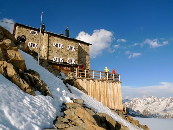 Blick von Westen auf das Brandenburger Haus