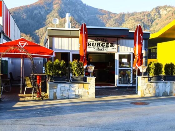 BURGER Snacks und Café