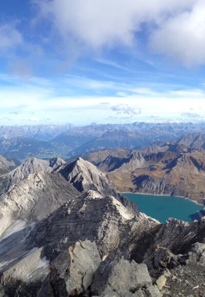 Blick vom Gipfel Richtung Lünersee und Zimba