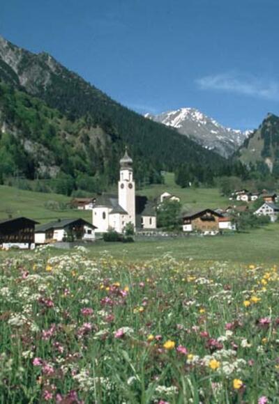 Pfarrkirche Hl. Mutter Anna in Wald am Arlberg