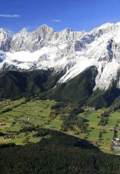 Blick auf das Dachsteinmassiv