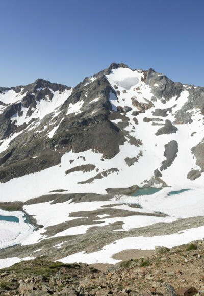 Kaltenbergsee und Kaltenberg (c) Lucas Tiefenthaler / Vorarlberg Tourismus