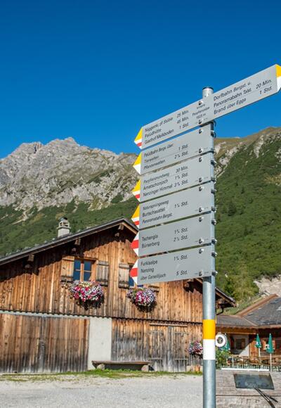 Innere Parpfienzalpe - Einkehrmöglichkeit am Parpfienzrundweg