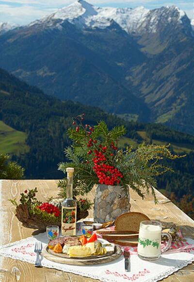 Jause auf der Gerstreitalm