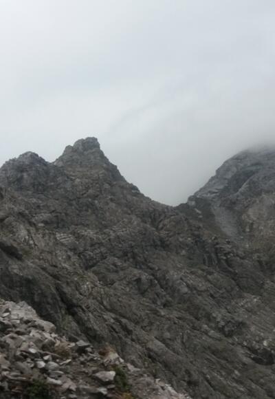 Spusagang, oben links Bergsteiger an der Spitze.