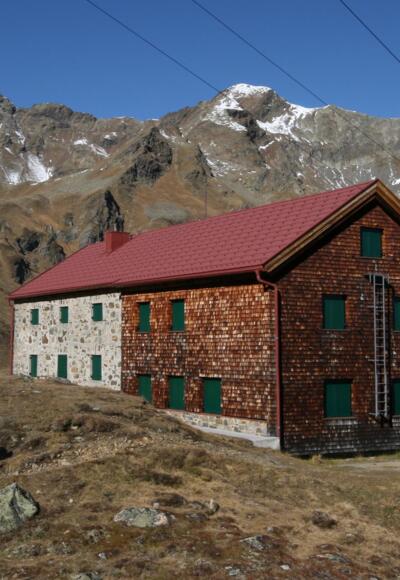 Nierderelbehütte im Spätherbst