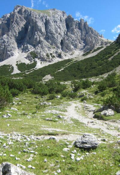 Am Gamsanger. Links oben die Grünsteinscharte