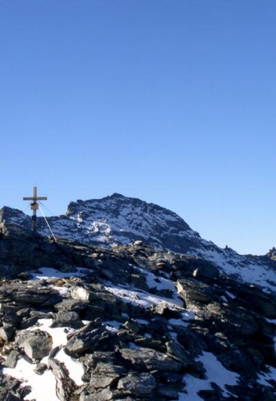 Gipfelkreuz in Sicht 