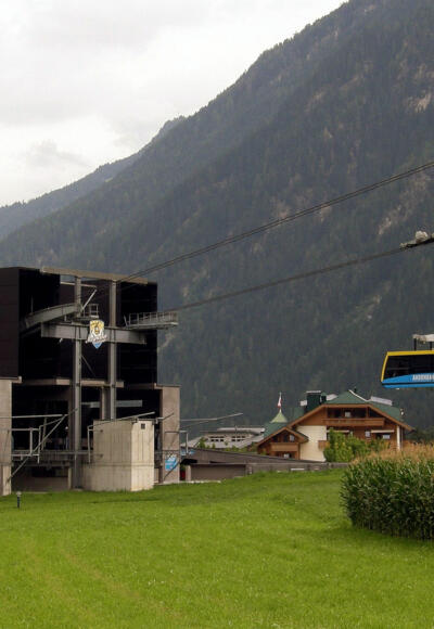 An der Talstation der Ahornbahn.