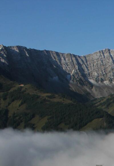 Blick von Tuftelalm zu Gartner Wand und Wolfratshauser Hütte
