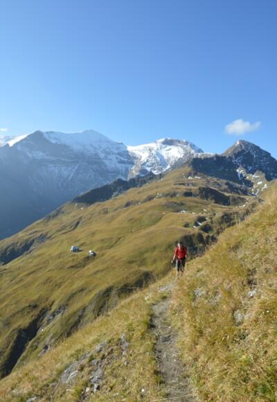Abschied von der Gleiwitzer Hütte - Im Hintergrund die Ausläufer des Hohen Tenn