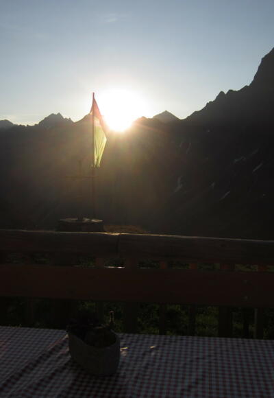 Sonnenaufgang auf der Darmstädter Hütte