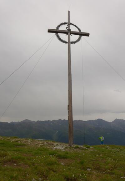 Das Gipfelkreuz des Speikbodens