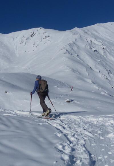 Kühgrübl zu Schöneben und Ostflanke vom Grieskogel