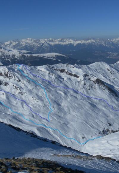 Schaflegerkogel ganz links und Angerbergkopf mittig vom Gamskogel gesehen