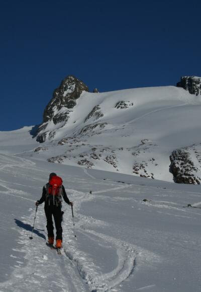 Eine grandiose Landschaft begleitet uns beim Anstieg über den Vernagtferner.