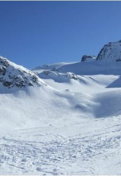 Nach kurzer Pause Durchmarsch zur Hinteren Jamspitze