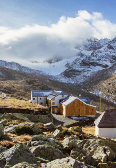 Wiesbadener Hütte (2.443 m)