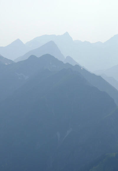 Blick nach Westen: Gewitterstimmung im Karwendel