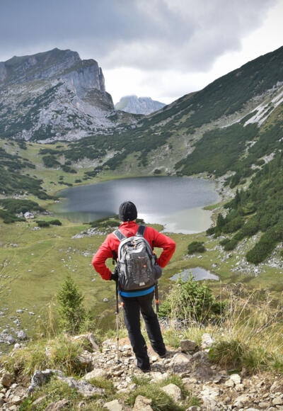 Wanderer am Zireiner See