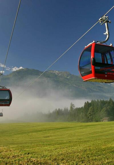 Die Panoramabahn ermöglicht eine sanfte Auffahrt auf die Sonnenseite der Kitzbüheler Alpen.