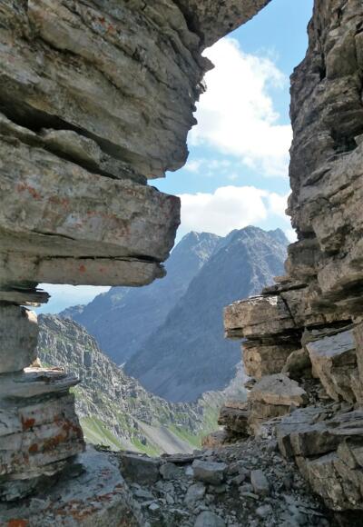 Felsenfenster am Chlei Tschingel.