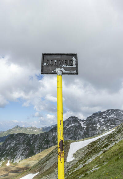 Sarotlapass - Grenze zur Schweiz (c) Lucas Tiefenthaler / Vorarlberg Tourismus