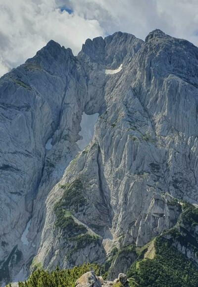 Predigtstuhl, Fleischbank, Totenkirchl (von links nach rechts) und im Hintergrund rechts die Elmauer Halt