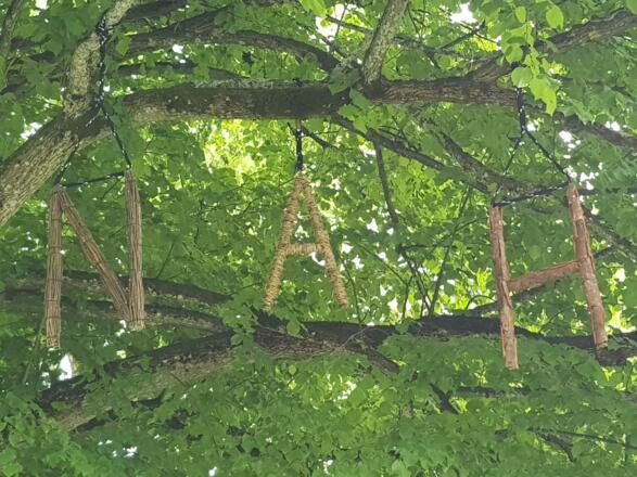 Inszenierung im Wald
