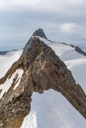 Detailansicht des kleinen Gratturms am Annakogel.