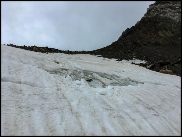 Bergschrund unterhalb der Hochwilde