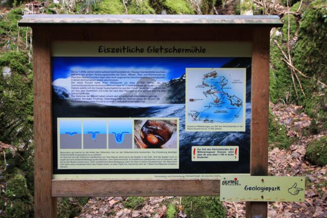 Infotafel im Geologiepark