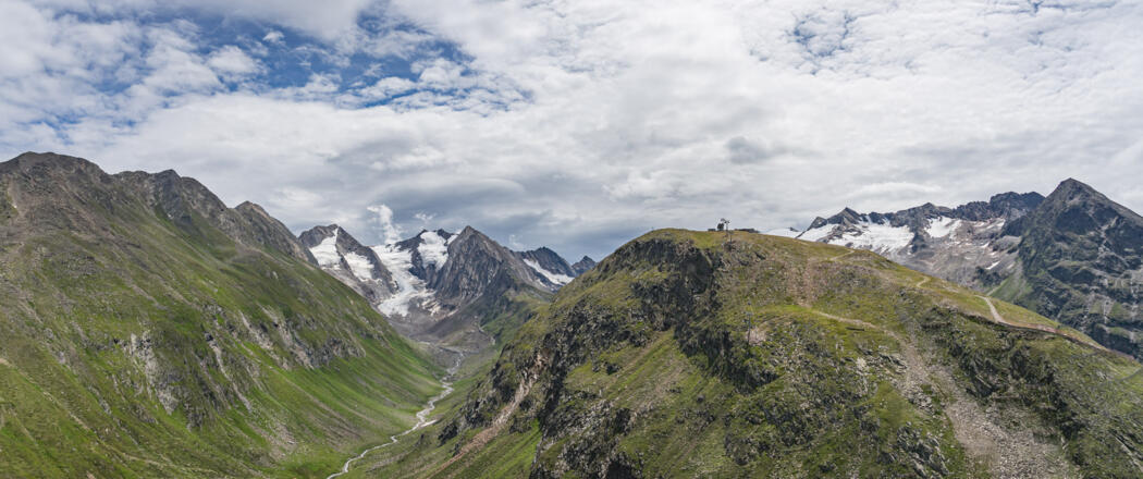 Vogel- oder in dem Fall Pilotenperspektive zurück zu den Gletschern