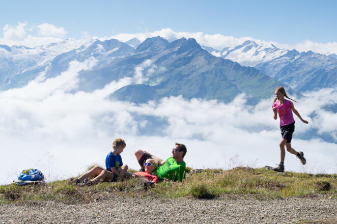 Kurze Rast bei sonnigen Wetter