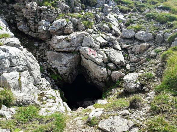 Die Unterstandshöhle