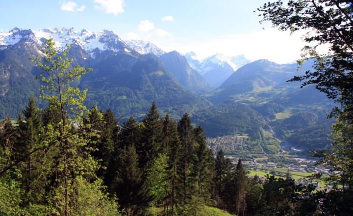 Blick nach Bürs und ins Brandnertal